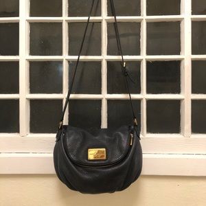 MARC JACOBS PEBBLED LEATHER CROSSBODY